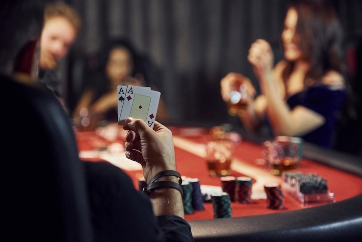 Antarmuka Quick Bet legenda55 menunjukkan papan taruhan Dragon Tiger dengan timer dan pilihan warna